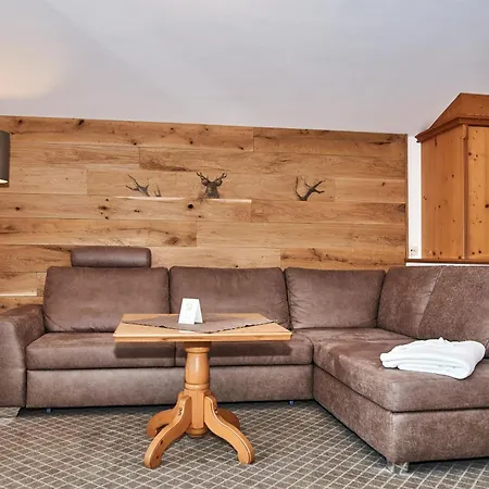 Отель Alpenhotel Fischer 4 Sterne - Adults Only