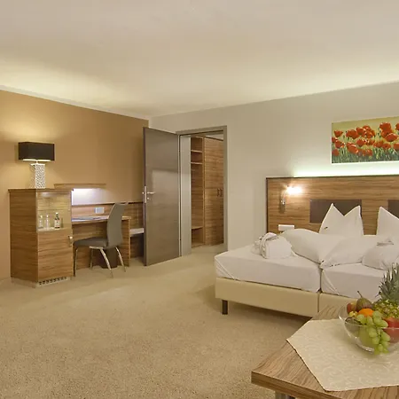 Отель Alpenhotel Fischer 4 Sterne - Adults Only Берхтесгаден