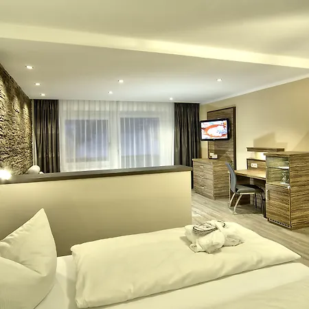 Alpenhotel Fischer 4 Sterne - Adults Only Берхтесгаден