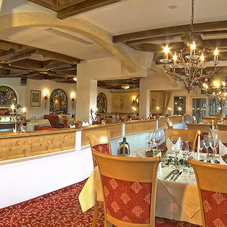 Alpenhotel Fischer 4 Sterne - Adults Only Hotel 4*